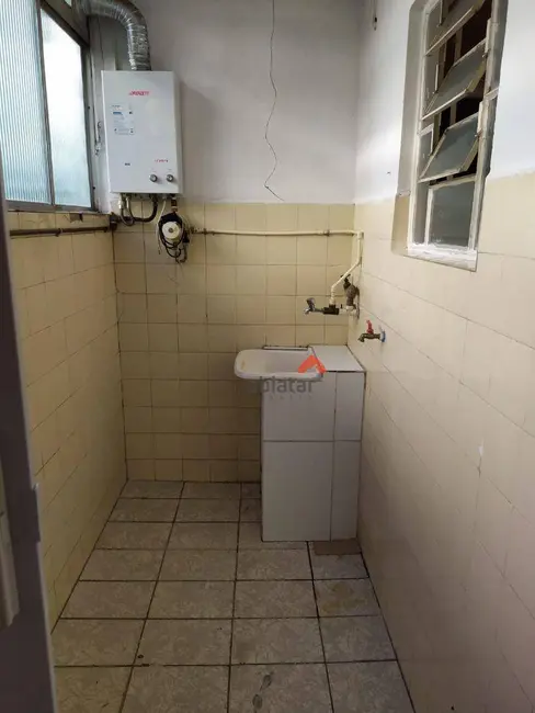 Foto 4 de Apartamento com 2 quartos à venda, 48m2 em Parque Pinheiros, Taboao Da Serra - SP