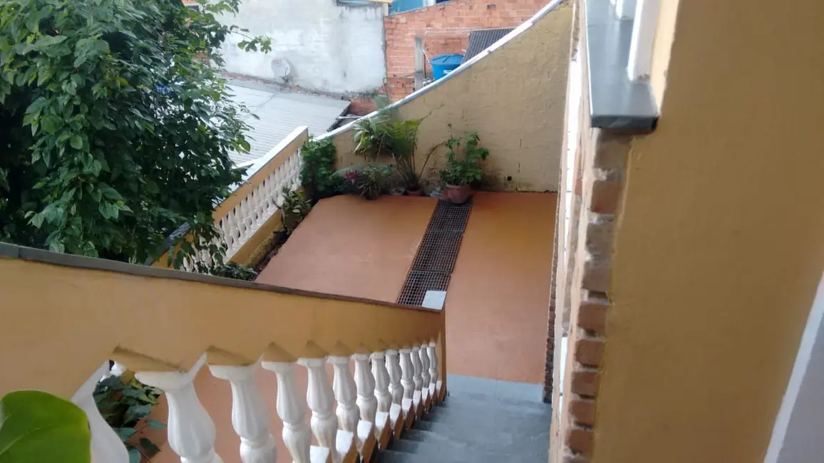 Casa com 4 quartos à venda, 1033m2 em Cidade Intercap, Taboao Da Serra - SP - imagem 3 Foto 3 de Casa com 4 quartos à venda, 1033m2 em Cidade Intercap, Taboao Da Serra - SP