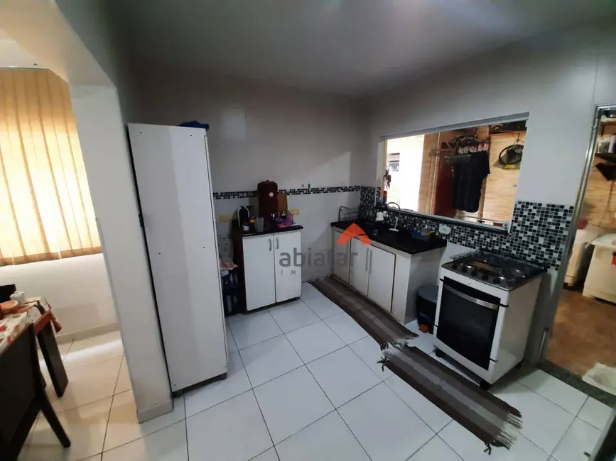 Foto 6 de Sobrado com 3 quartos à venda, 140m2 em Jardim Ouro Preto, Taboao Da Serra - SP