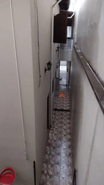 Foto 9 de Sobrado com 3 quartos à venda, 135m2 em Parque Pinheiros, Taboao Da Serra - SP