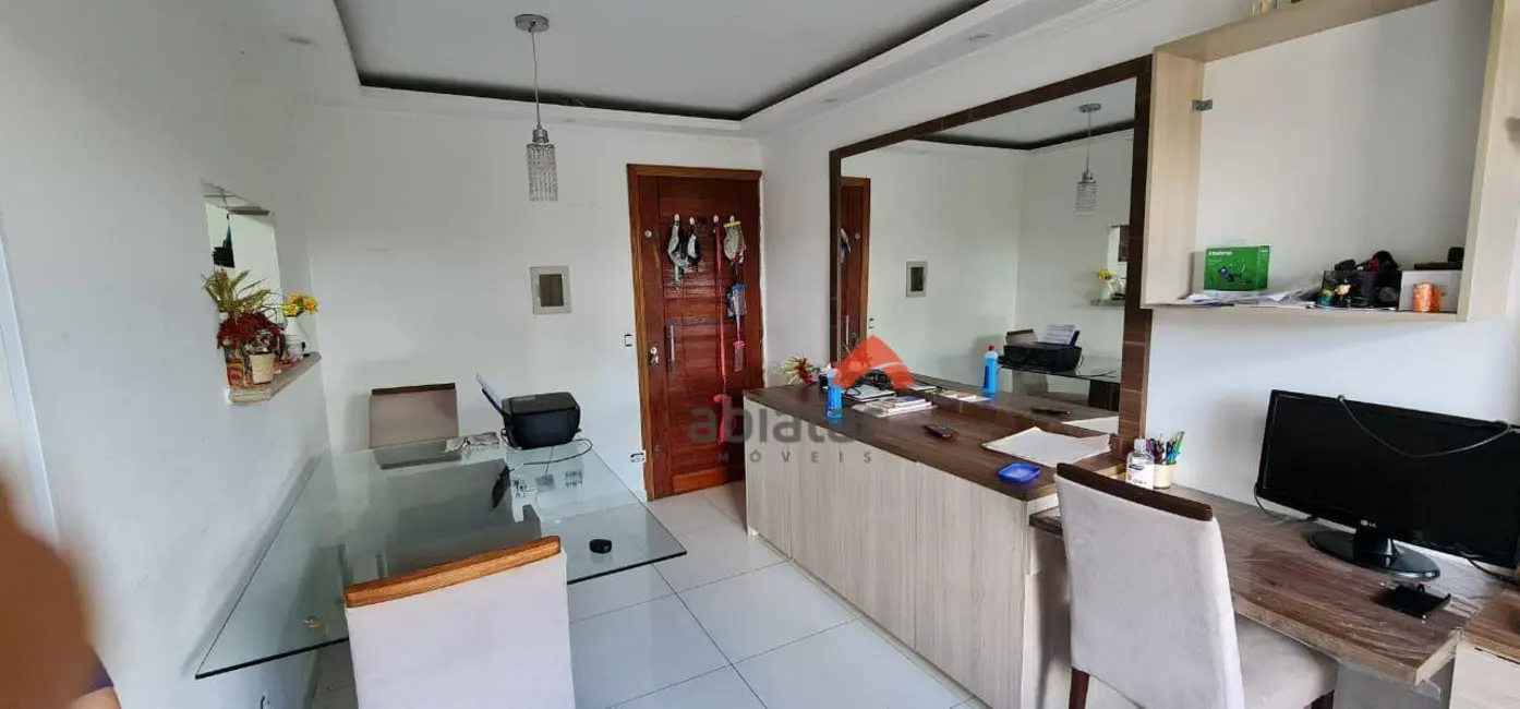 Foto 1 de Apartamento com 3 quartos à venda, 65m2 em Parque Pinheiros, Taboao Da Serra - SP