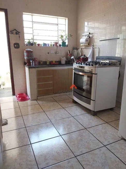 Sobrado com 4 quartos à venda, 180m2 em Osasco - SP - imagem 9 Foto 9 de Sobrado com 4 quartos à venda, 180m2 em Osasco - SP