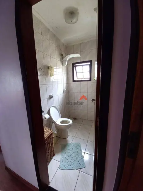 Foto 4 de Sobrado com 3 quartos à venda, 250m2 em Parque Monte Alegre, Taboao Da Serra - SP