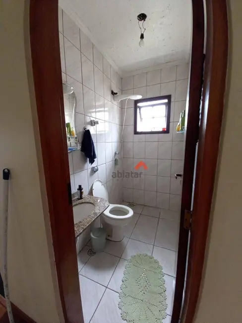 Foto 7 de Sobrado com 3 quartos à venda, 250m2 em Parque Monte Alegre, Taboao Da Serra - SP