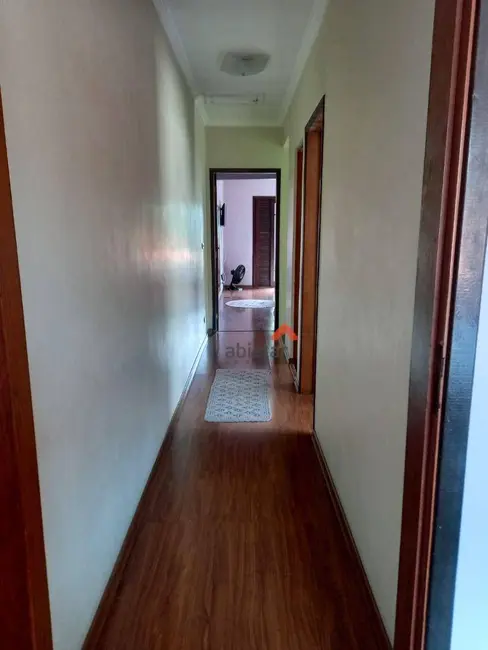 Foto 9 de Sobrado com 3 quartos à venda, 250m2 em Parque Monte Alegre, Taboao Da Serra - SP