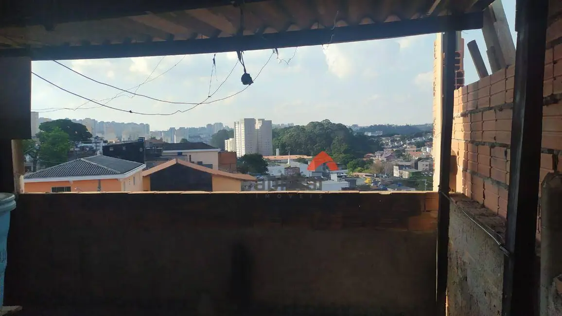 Foto 8 de Sobrado com 5 quartos à venda, 180m2 em Jardim Maria Duarte, São Paulo - SP