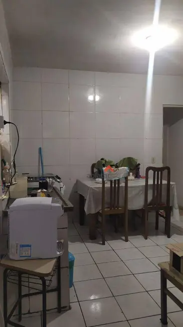 Foto 9 de Sobrado com 5 quartos à venda, 180m2 em Jardim Maria Duarte, São Paulo - SP