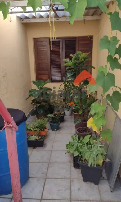 Foto 9 de Casa com 3 quartos à venda, 10m2 em Jardim Maria Rosa, Taboao Da Serra - SP