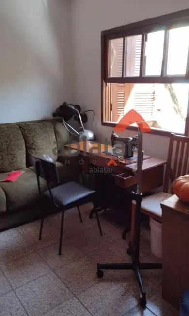 Foto 3 de Casa com 3 quartos à venda, 10m2 em Jardim Maria Rosa, Taboao Da Serra - SP