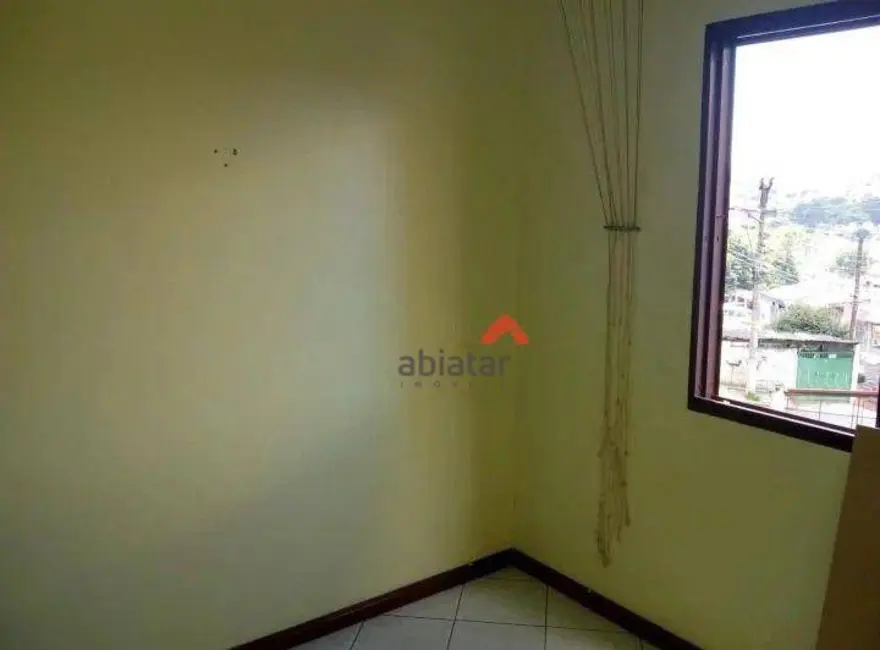 Foto 4 de Apartamento com 2 quartos à venda, 50m2 em Jardim Iracema, Taboao Da Serra - SP