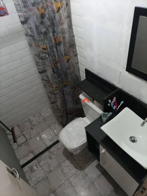Foto 4 de Apartamento com 2 quartos à venda, 45m2 em Chácaras Caxingui, Embu Das Artes - SP