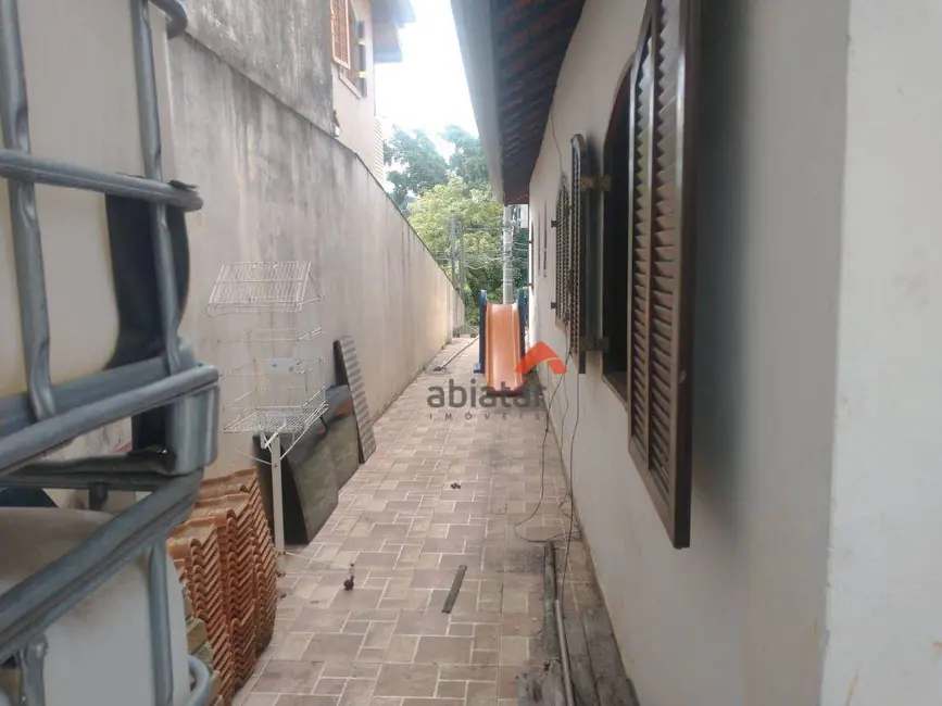 Sobrado com 3 quartos à venda, 196m2 em Parque das Cigarreiras, Taboao Da Serra - SP - imagem 8 Foto 8 de Sobrado com 3 quartos à venda, 196m2 em Parque das Cigarreiras, Taboao Da Serra - SP