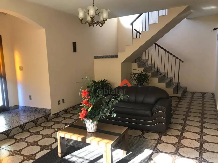 Foto 4 de Sobrado com 4 quartos à venda, 437m2 em Parque Assunção, Taboao Da Serra - SP