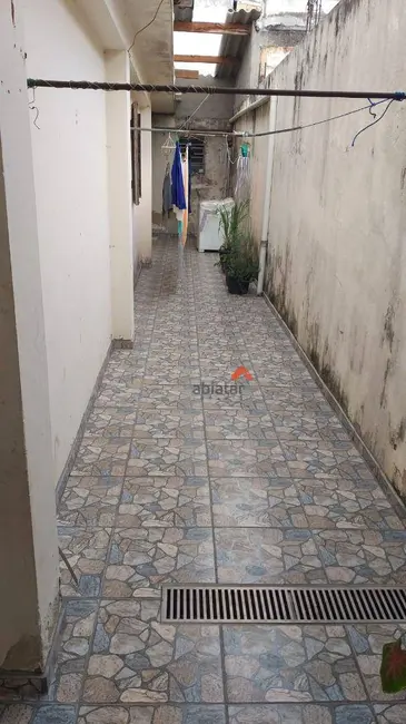 Foto 3 de Sobrado com 3 quartos à venda, 170m2 em Jardim São Salvador, Taboao Da Serra - SP