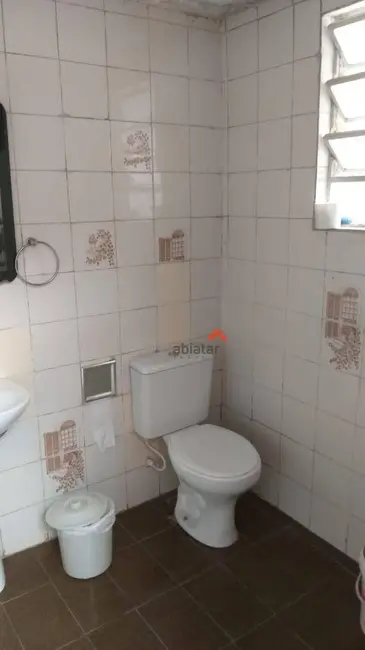 Foto 6 de Sobrado com 3 quartos à venda, 170m2 em Jardim São Salvador, Taboao Da Serra - SP