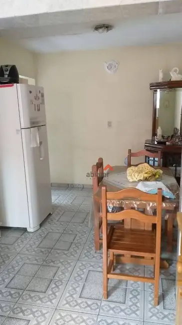 Foto 2 de Sobrado com 3 quartos à venda, 170m2 em Jardim São Salvador, Taboao Da Serra - SP