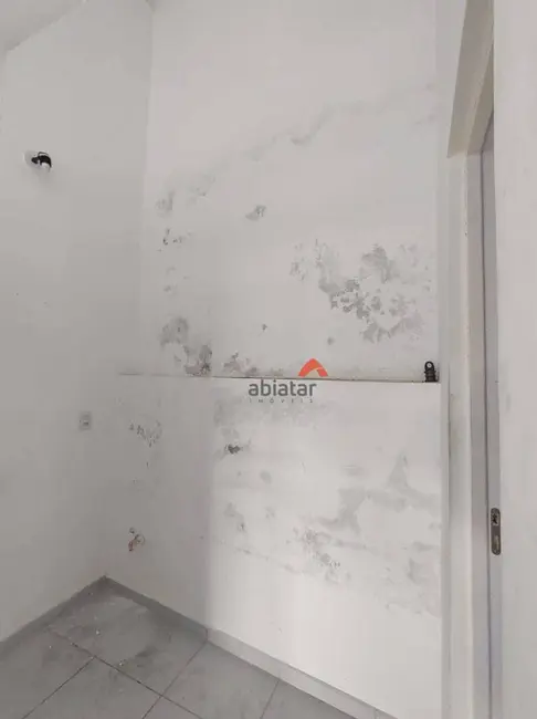 Sala Comercial para alugar, 23m2 em Jardim Maria Rosa, Taboao Da Serra - SP - imagem 5 Foto 5 de Sala Comercial para alugar, 23m2 em Jardim Maria Rosa, Taboao Da Serra - SP