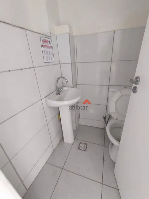 Sala Comercial para alugar, 23m2 em Jardim Maria Rosa, Taboao Da Serra - SP - imagem 4 Foto 4 de Sala Comercial para alugar, 23m2 em Jardim Maria Rosa, Taboao Da Serra - SP