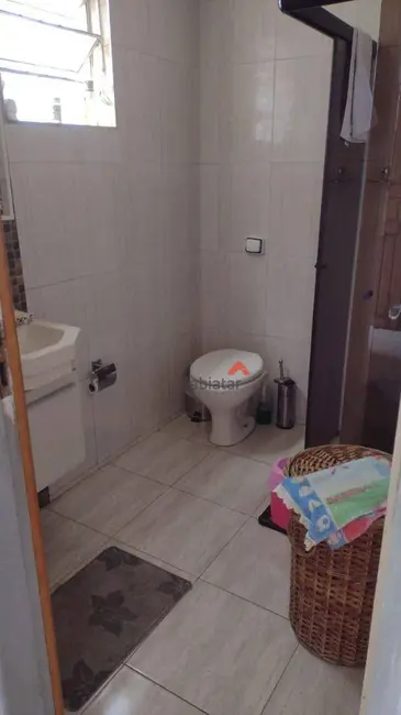 Foto 9 de Casa com 2 quartos à venda, 378m2 em Jardim Suína, Taboao Da Serra - SP