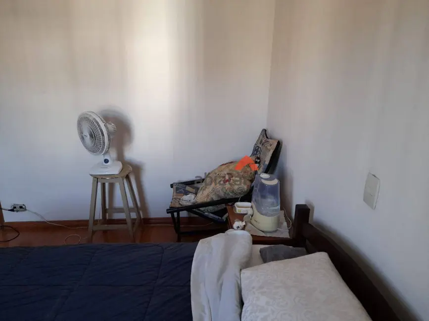 Sobrado com 3 quartos à venda, 164m2 em Jardim Taboão, São Paulo - SP - imagem 9 Foto 9 de Sobrado com 3 quartos à venda, 164m2 em Jardim Taboão, São Paulo - SP
