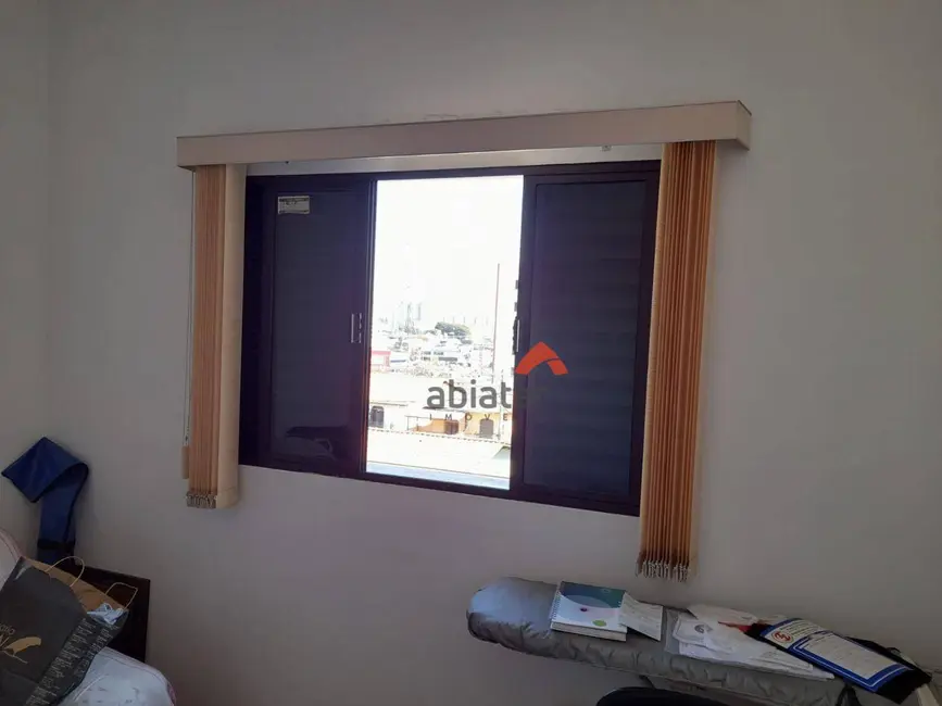 Sobrado com 3 quartos à venda, 164m2 em Jardim Taboão, São Paulo - SP - imagem 5 Foto 5 de Sobrado com 3 quartos à venda, 164m2 em Jardim Taboão, São Paulo - SP