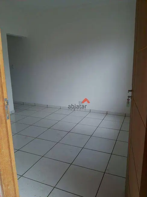 Foto 2 de Casa com 3 quartos à venda, 250m2 em Jardim Henriqueta, Taboao Da Serra - SP