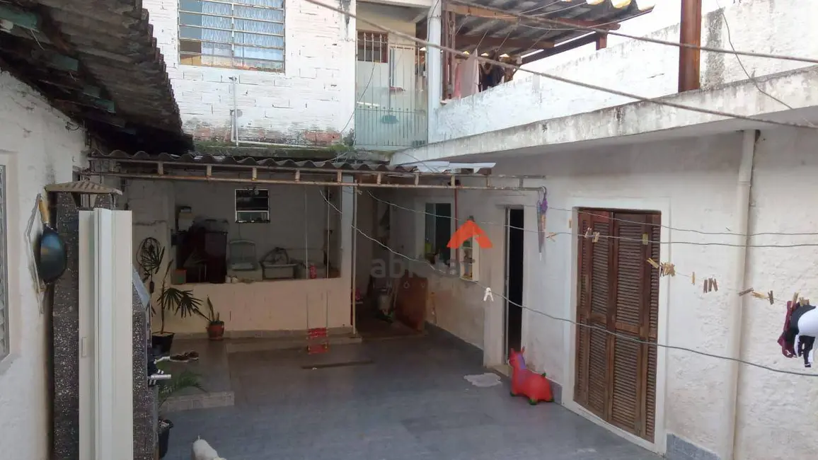 Foto 1 de Casa com 5 quartos à venda, 300m2 em Jardim São Paulo, Taboao Da Serra - SP