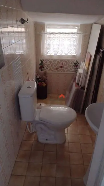 Sobrado com 2 quartos à venda, 115m2 em Jardim Kuabara, Taboao Da Serra - SP - imagem 3 Foto 3 de Sobrado com 2 quartos à venda, 115m2 em Jardim Kuabara, Taboao Da Serra - SP