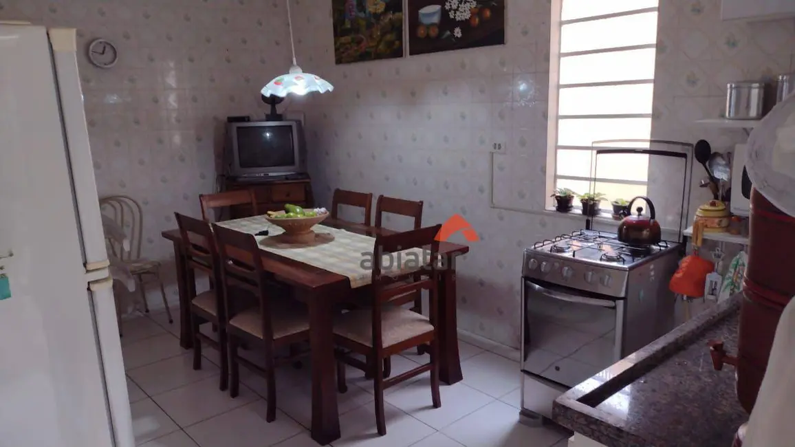 Sobrado com 2 quartos à venda, 115m2 em Jardim Kuabara, Taboao Da Serra - SP - imagem 5 Foto 5 de Sobrado com 2 quartos à venda, 115m2 em Jardim Kuabara, Taboao Da Serra - SP