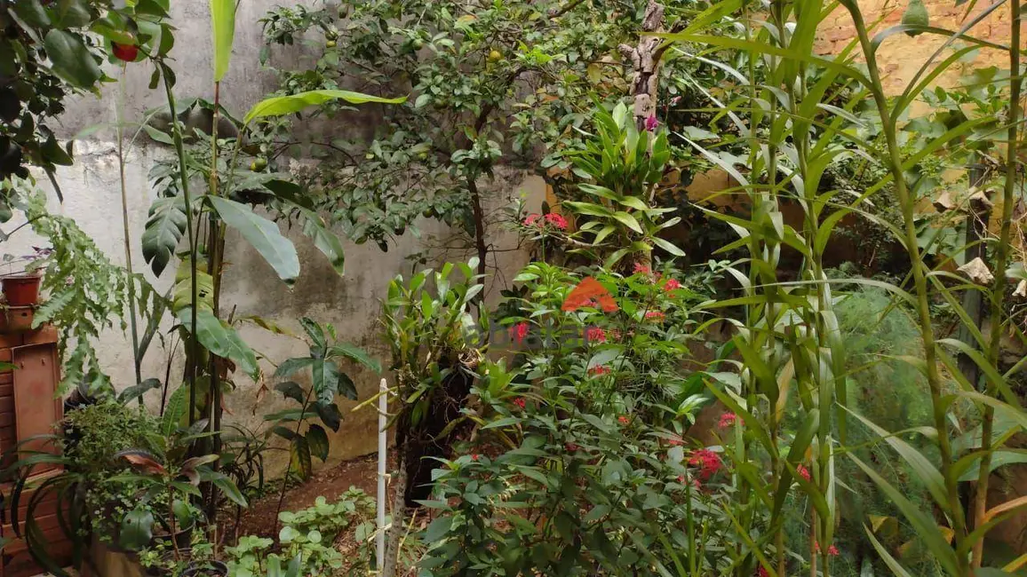 Sobrado com 2 quartos à venda, 115m2 em Jardim Kuabara, Taboao Da Serra - SP - imagem 9 Foto 9 de Sobrado com 2 quartos à venda, 115m2 em Jardim Kuabara, Taboao Da Serra - SP