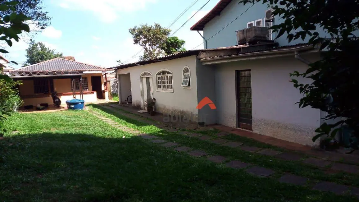 Foto 1 de Casa com 2 quartos à venda, 456m2 em Vila das Oliveiras, Taboao Da Serra - SP