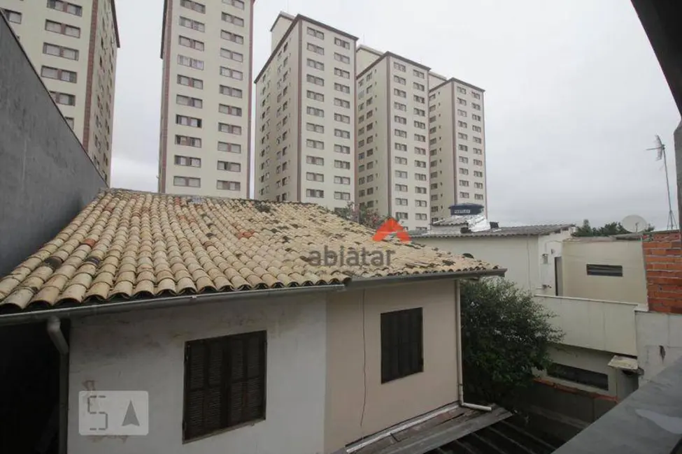 Foto 6 de Sobrado com 3 quartos à venda, 230m2 em Chácara Agrindus, Taboao Da Serra - SP