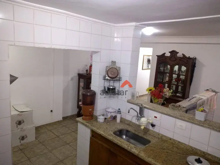 Foto 7 de Sobrado com 2 quartos à venda, 189m2 em Jardim Henriqueta, Taboao Da Serra - SP