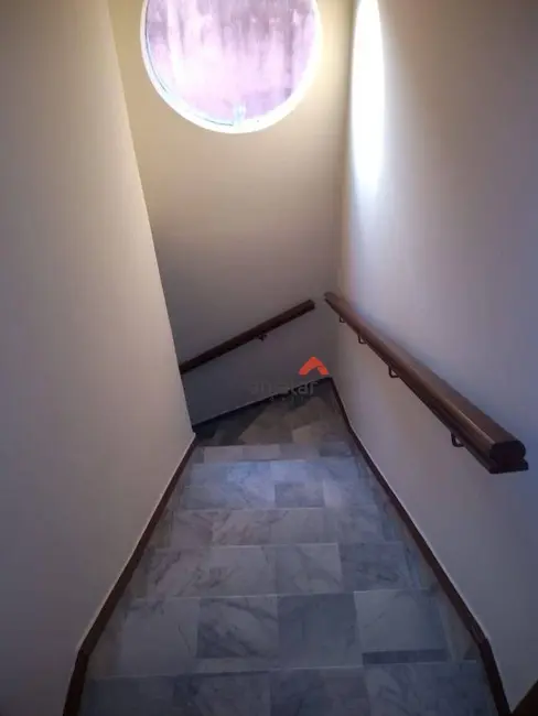 Foto 4 de Sobrado com 2 quartos à venda, 189m2 em Jardim Henriqueta, Taboao Da Serra - SP