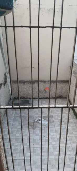 Foto 3 de Sobrado com 2 quartos à venda, 75m2 em Jardim Kuabara, Taboao Da Serra - SP