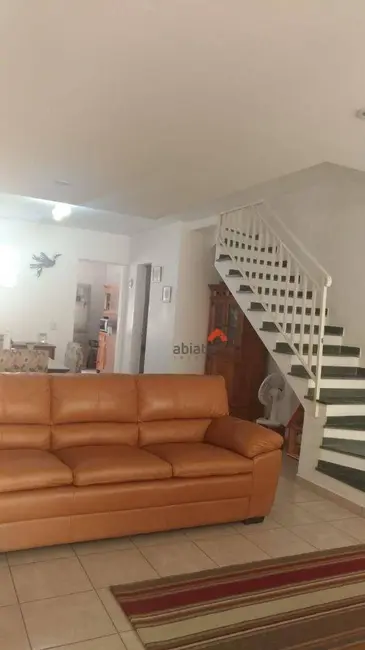 Foto 9 de Sobrado com 3 quartos à venda, 94m2 em Jardim Maria Luiza, São Paulo - SP