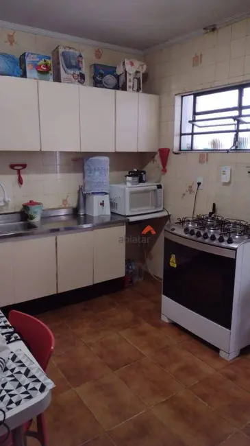 Foto 6 de Casa com 4 quartos à venda, 272m2 em Jardim Londrina, São Paulo - SP