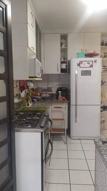 Foto 4 de Sobrado com 3 quartos à venda, 125m2 em Jardim Salete, Taboao Da Serra - SP