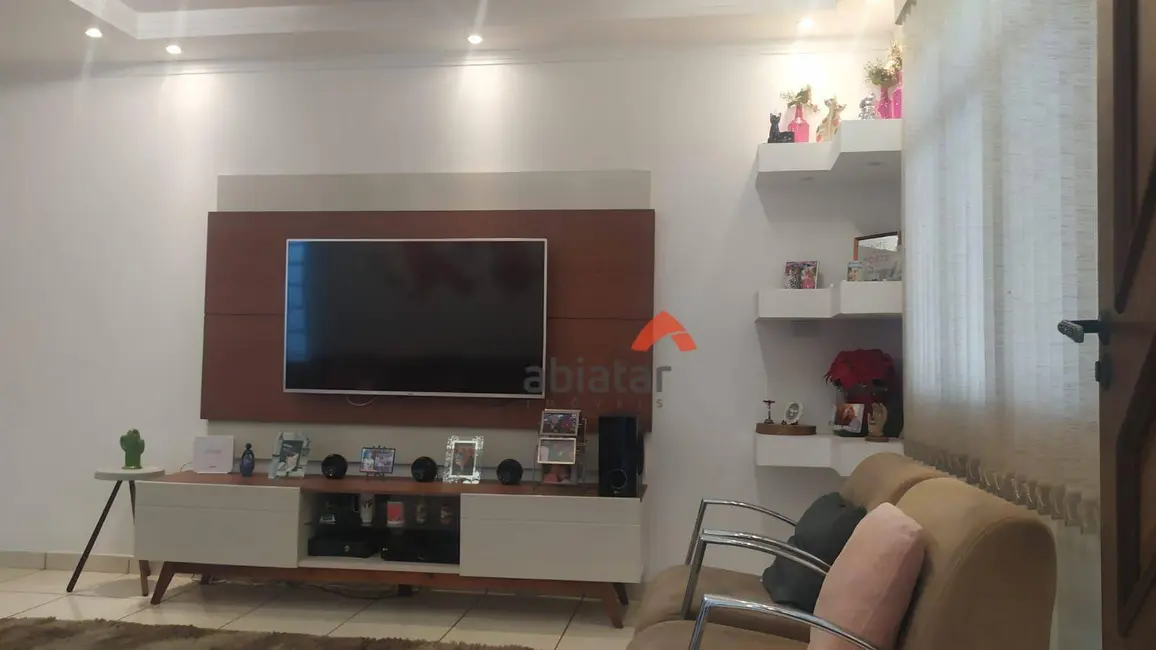 Foto 9 de Sobrado com 3 quartos à venda, 125m2 em Jardim Salete, Taboao Da Serra - SP