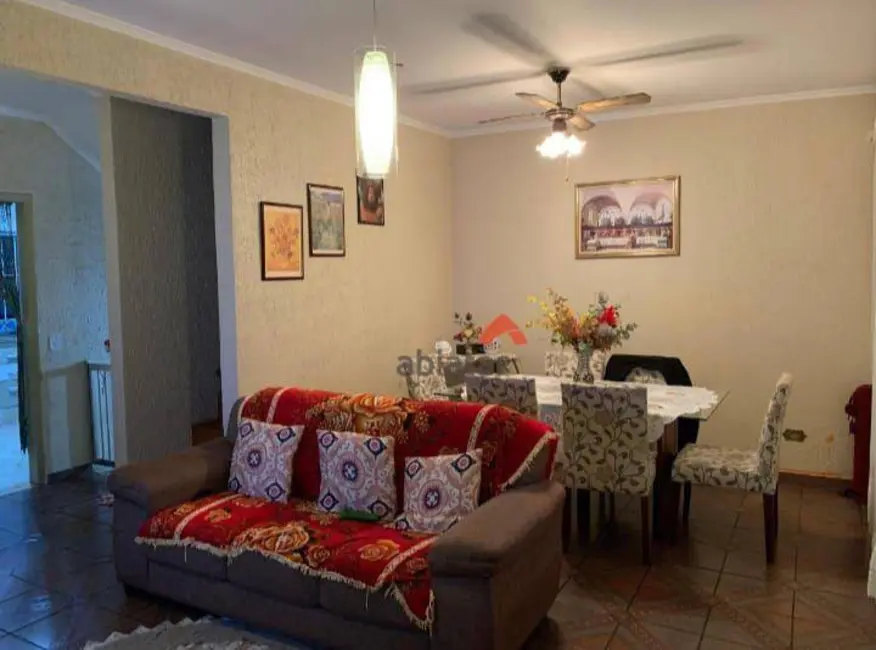 Foto 3 de Sobrado com 4 quartos à venda, 128m2 em Parque Pinheiros, Taboao Da Serra - SP