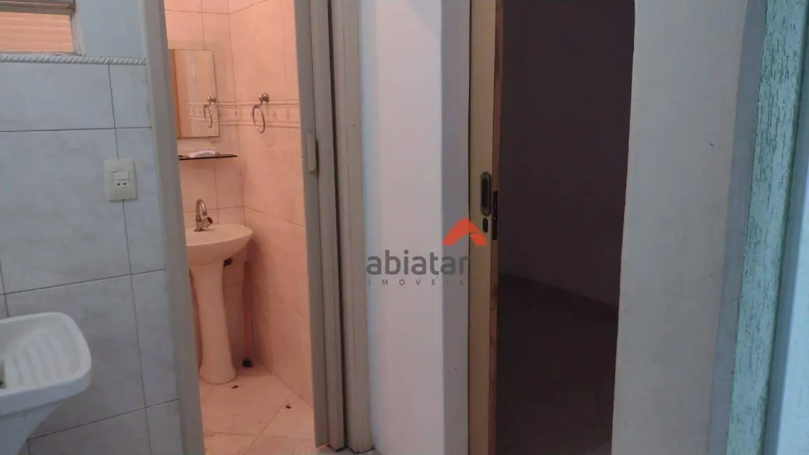 Foto 7 de Sobrado com 2 quartos à venda, 120m2 em Jardim São Judas Tadeu, Taboao Da Serra - SP