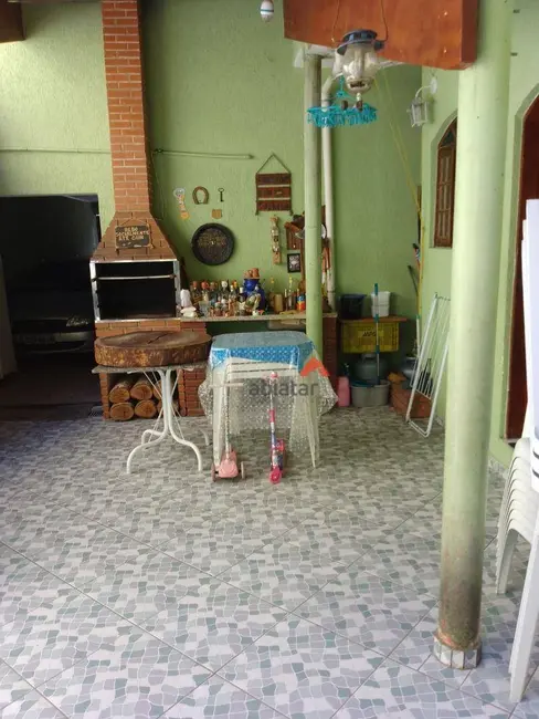 Foto 5 de Sobrado com 4 quartos à venda, 250m2 em Jardim Salete, Taboao Da Serra - SP