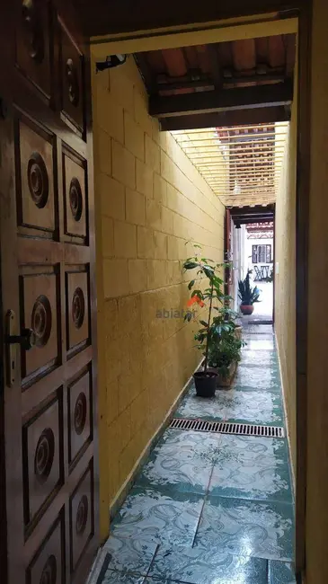 Foto 7 de Casa de Condomínio com 3 quartos à venda, 140m2 em Parque Assunção, Taboao Da Serra - SP