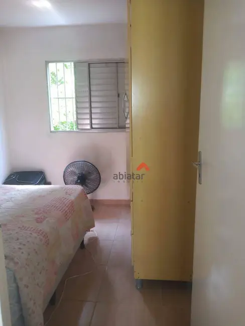 Foto 5 de Apartamento com 3 quartos à venda, 59m2 em Parque Pinheiros, Taboao Da Serra - SP