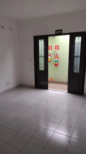 Sala Comercial para alugar, 23m2 em Jardim Maria Rosa, Taboao Da Serra - SP - imagem 6 Foto 6 de Sala Comercial para alugar, 23m2 em Jardim Maria Rosa, Taboao Da Serra - SP