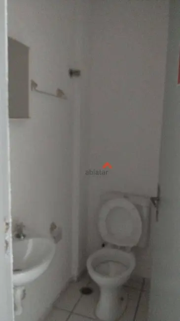 Sala Comercial para alugar, 40m2 em Jardim Maria Rosa, Taboao Da Serra - SP - imagem 5 Foto 5 de Sala Comercial para alugar, 40m2 em Jardim Maria Rosa, Taboao Da Serra - SP
