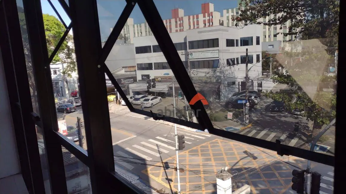 Foto 4 de Sala Comercial para alugar, 65m2 em Parque Santos Dumont, Taboao Da Serra - SP