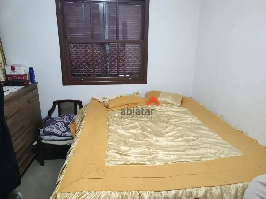 Casa de Condomínio com 3 quartos à venda, 145m2 em Parque Assunção, Taboao Da Serra - SP - imagem 3 Foto 3 de Casa de Condomínio com 3 quartos à venda, 145m2 em Parque Assunção, Taboao Da Serra - SP