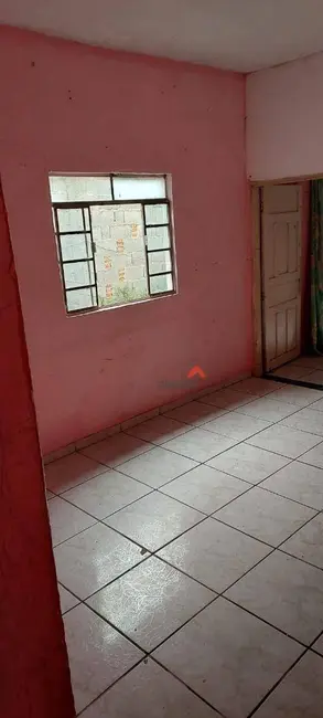 Foto 7 de Casa com 1 quarto para alugar, 40m2 em Parque Jacarandá, Taboao Da Serra - SP