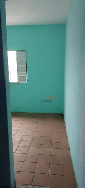 Casa com 1 quarto para alugar, 40m2 em Vila Olinda, Embu Das Artes - SP - imagem 1 Foto 1 de Casa com 1 quarto para alugar, 40m2 em Vila Olinda, Embu Das Artes - SP